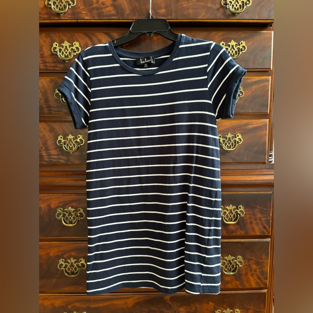 Lulus Striped Crew Neck Blue & White T-shirt Dress with Cuffed Sleeves - size XS